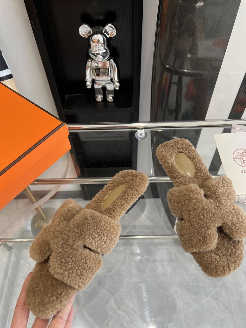 Hermes Slippers